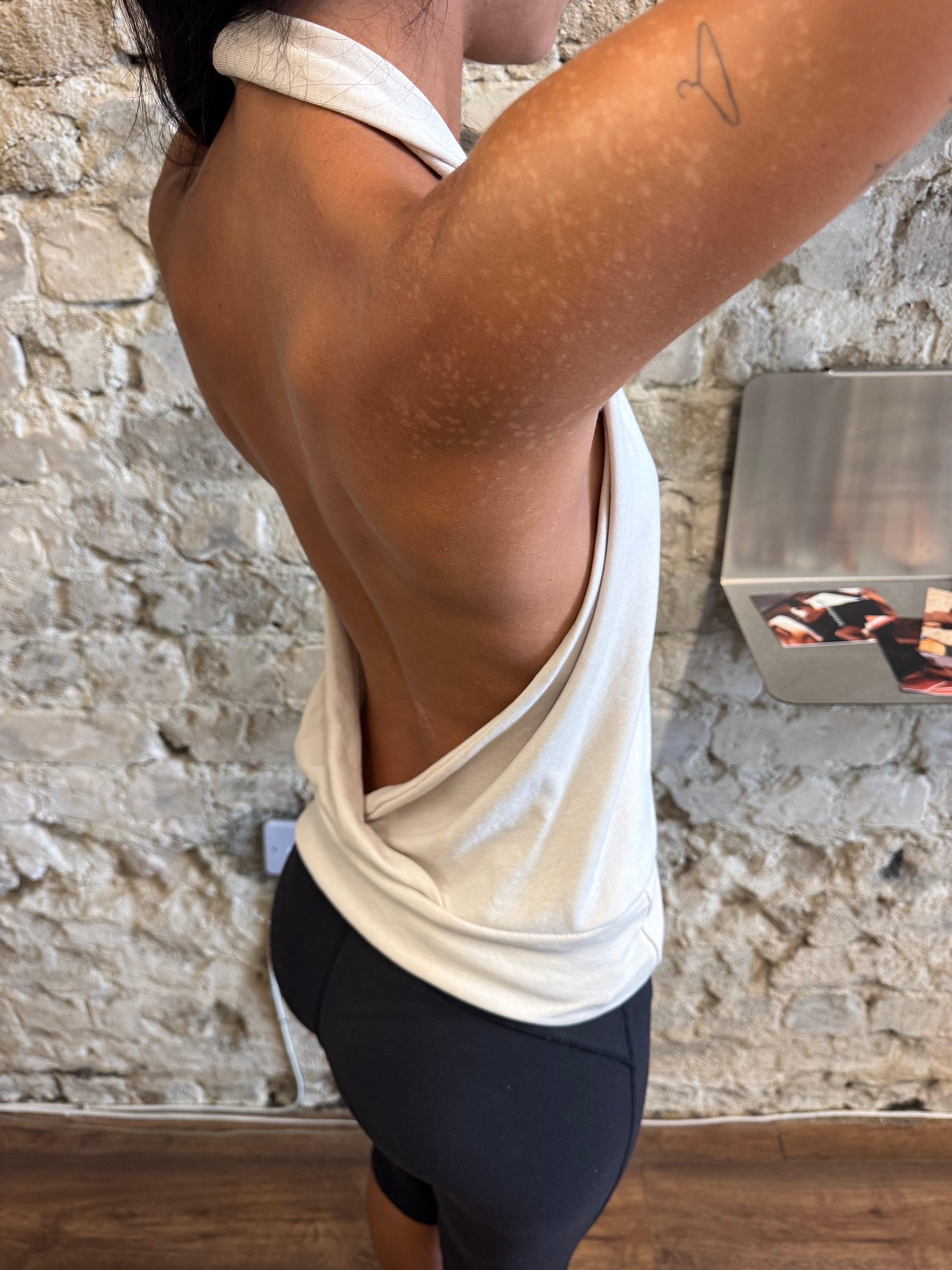 THE Hulter Top